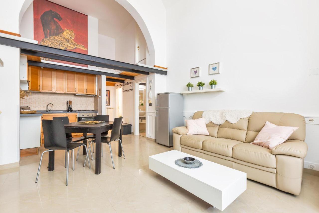 L'Appartamentino Holiday Home Лечче Экстерьер фото